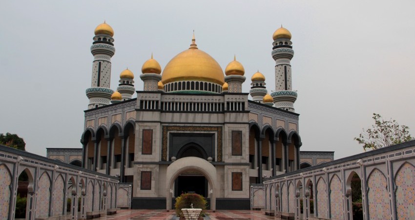 Jame'Asr Hassanil Bolkiah Mosque image