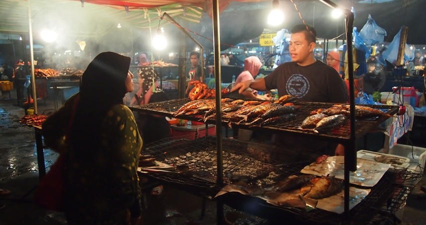 Gadong Night market image